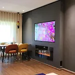 Appartement Central, Vue Piscine-Golf, Lac Et Montagne De L\'Atlas