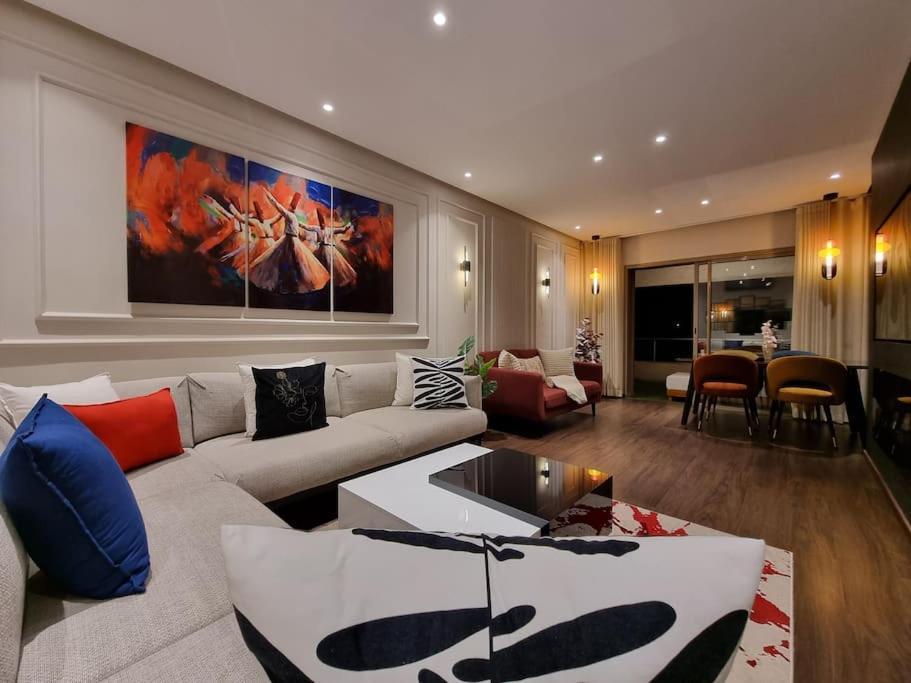 Appartement Central, Vue Piscine-golf, Et Montagne De L'atlas
