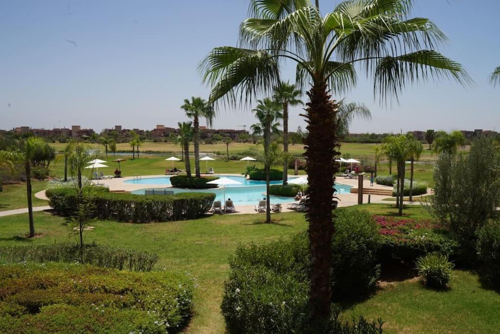 Central, Vue Piscine-golf, Et Montagne De L'atlas * Marrakesh
